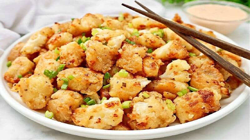 Bang Bang Cauliflower: The Perfect Party Appetiser
